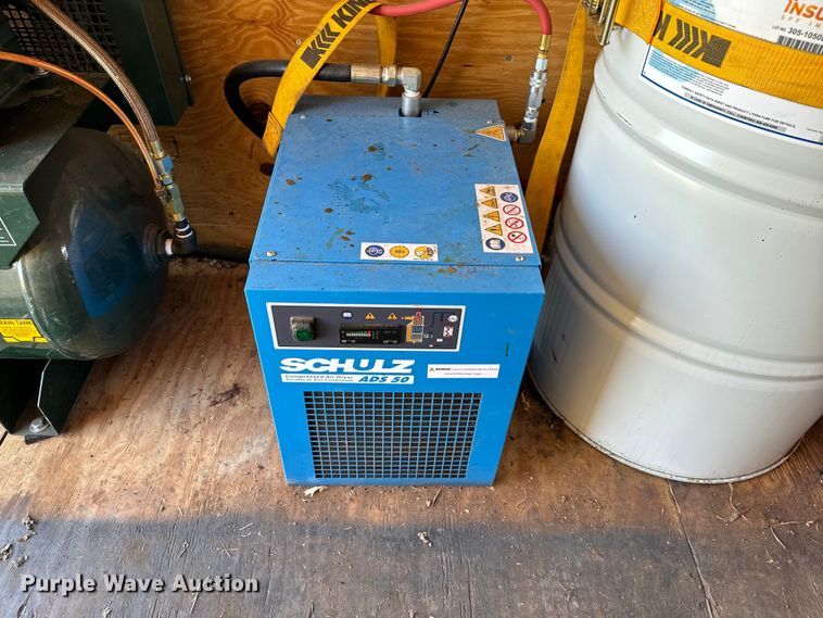 image for item EJ0308 2022 Deep South Cargo spray foam trailer 