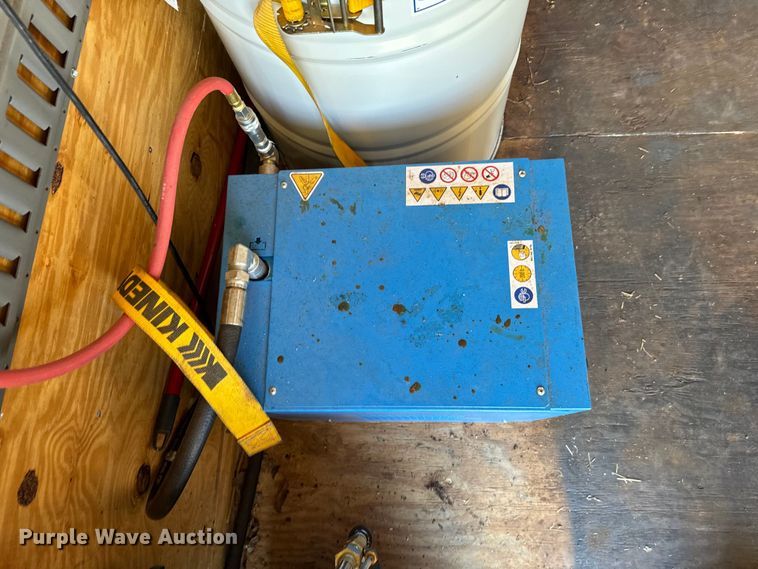 image for item EJ0308 2022 Deep South Cargo spray foam trailer 