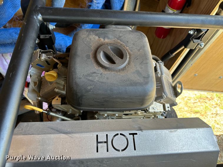 image for item EJ0308 2022 Deep South Cargo spray foam trailer 