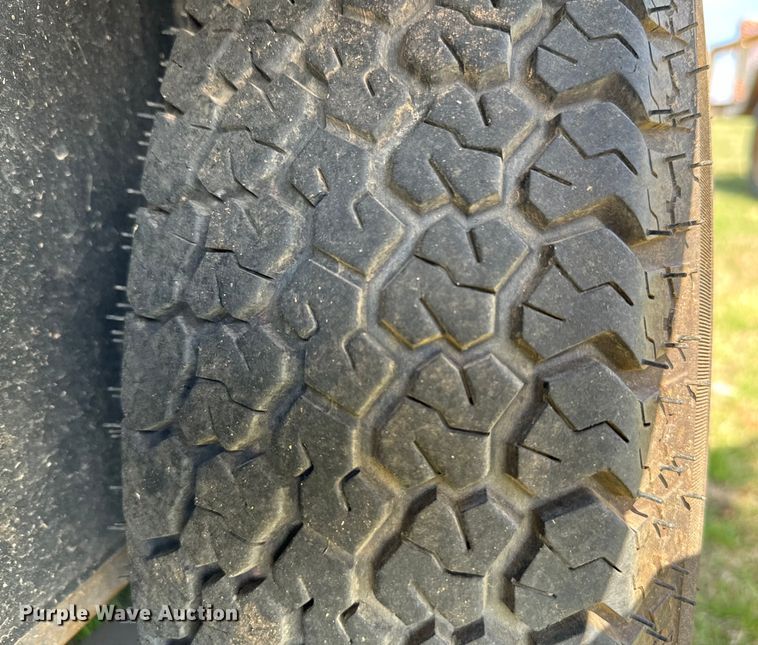 image for item EJ0308 2022 Deep South Cargo spray foam trailer 