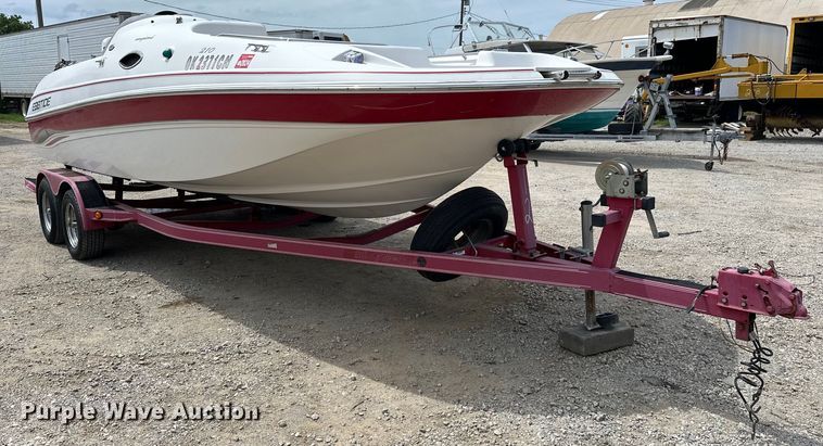 image for item EJ4340 2004 Ebbtide Campione boat