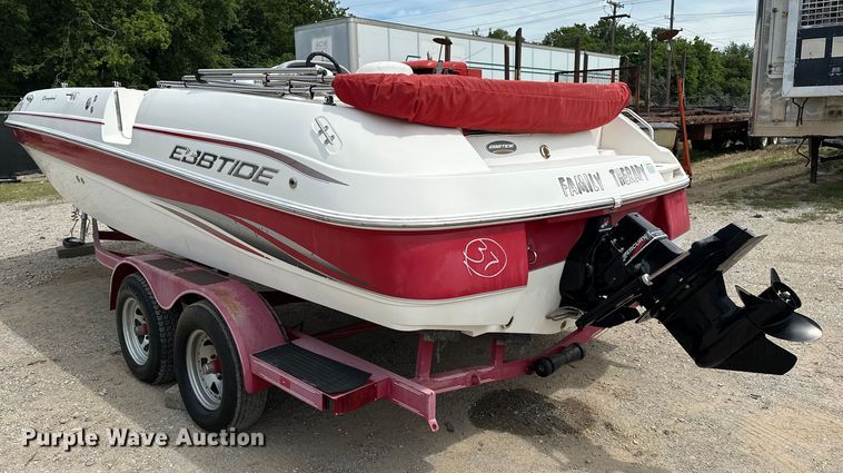 image for item EJ4340 2004 Ebbtide Campione boat