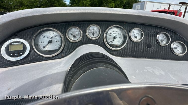 image for item EJ4340 2004 Ebbtide Campione boat