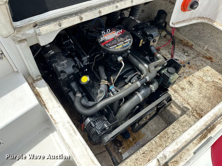 image for item EJ4340 2004 Ebbtide Campione boat