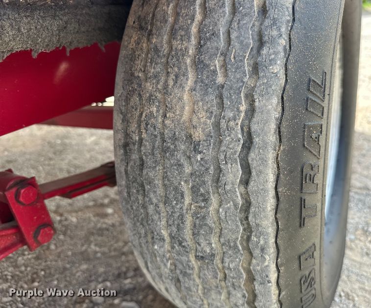 image for item EJ4340 2004 Ebbtide Campione boat