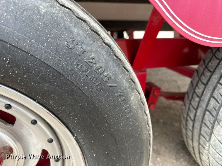 image for item EJ4340 2004 Ebbtide Campione boat