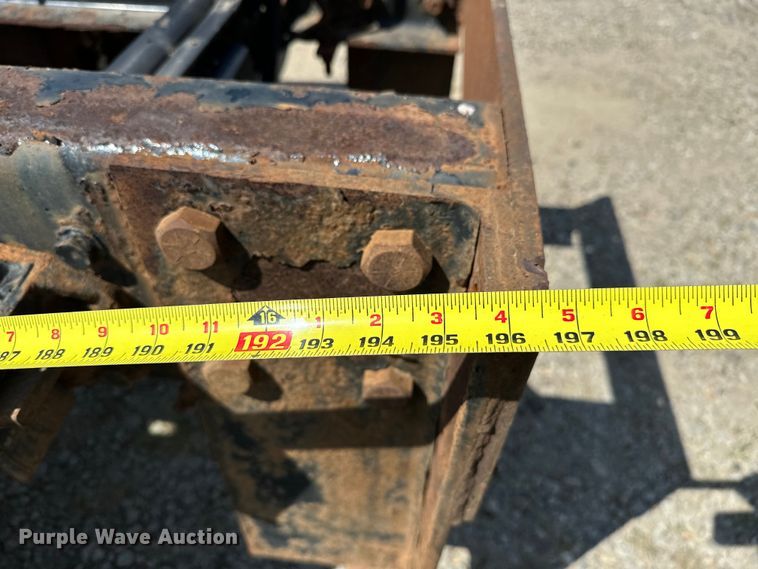 image for item EJ4366 2004 Ford F750 Super Duty truck cab and chassis