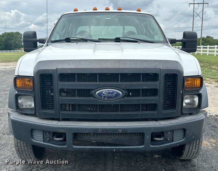 image for item EJ4382 2009 Ford F450 Super Duty Crew Cab flatbed truck
