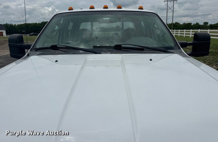 image for item EJ4382 2009 Ford F450 Super Duty Crew Cab flatbed truck