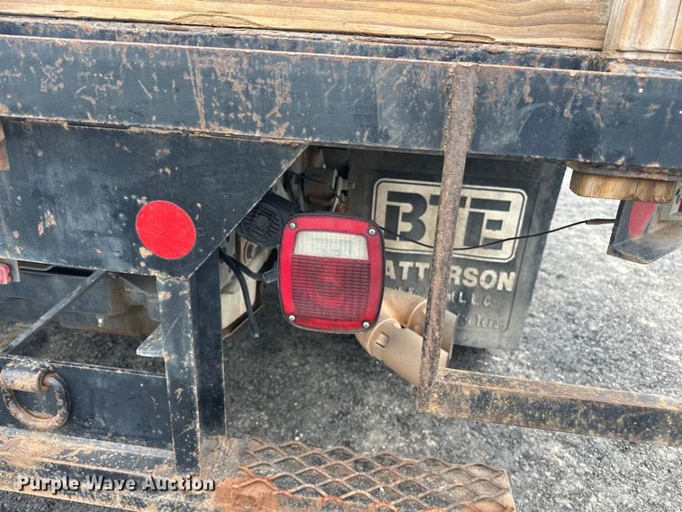 image for item EJ4382 2009 Ford F450 Super Duty Crew Cab flatbed truck