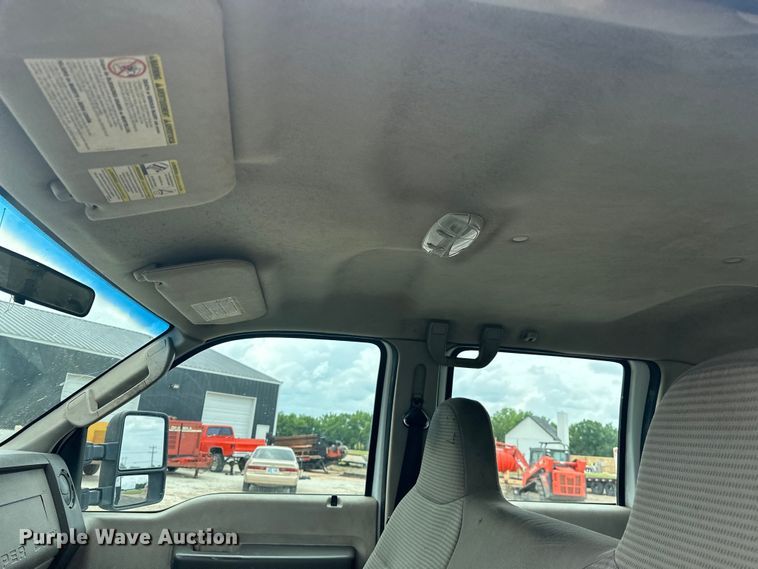 image for item EJ4382 2009 Ford F450 Super Duty Crew Cab flatbed truck