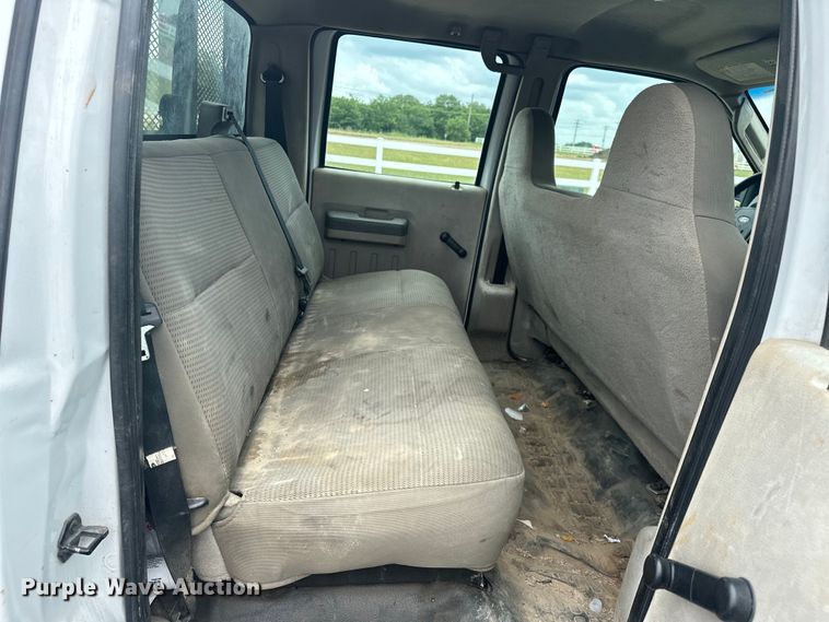 image for item EJ4382 2009 Ford F450 Super Duty Crew Cab flatbed truck