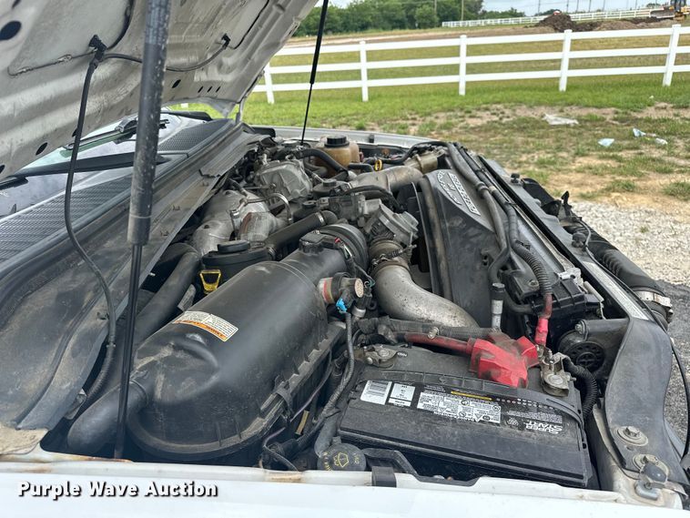 image for item EJ4382 2009 Ford F450 Super Duty Crew Cab flatbed truck