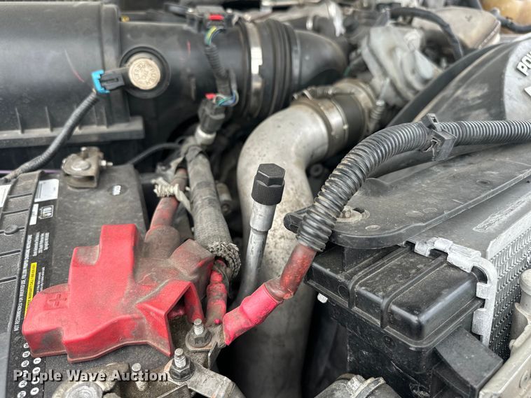 image for item EJ4382 2009 Ford F450 Super Duty Crew Cab flatbed truck