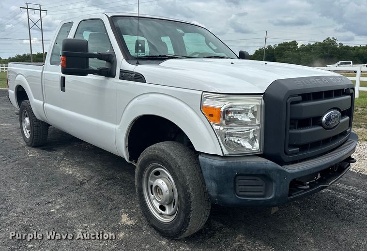 image for item EJ4383 2015 Ford  F250 Super Duty SuperCab pickup truck