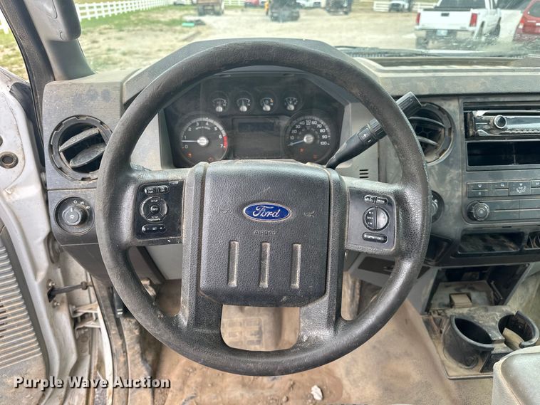 image for item EJ4383 2015 Ford  F250 Super Duty SuperCab pickup truck