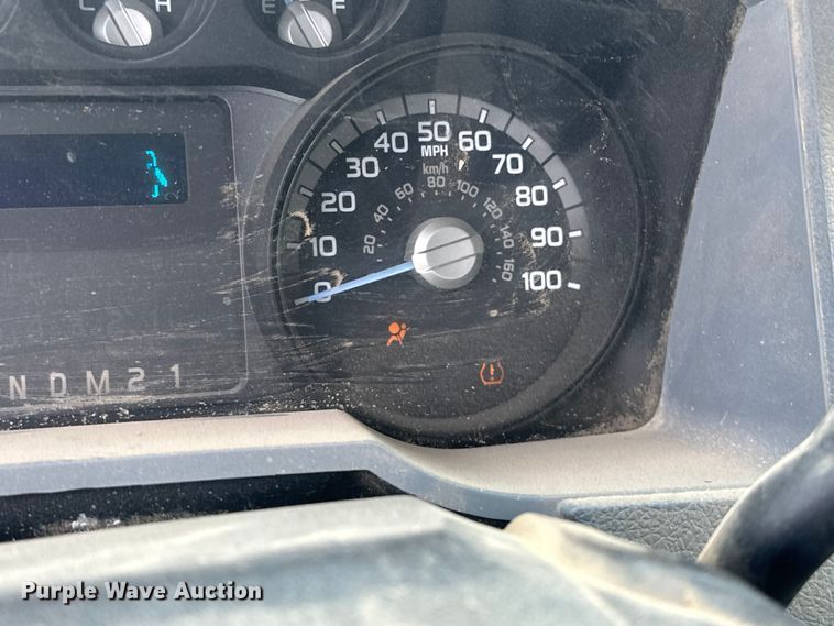 image for item EJ4383 2015 Ford  F250 Super Duty SuperCab pickup truck