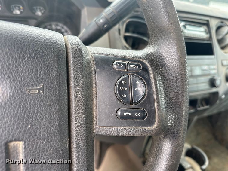 image for item EJ4383 2015 Ford  F250 Super Duty SuperCab pickup truck