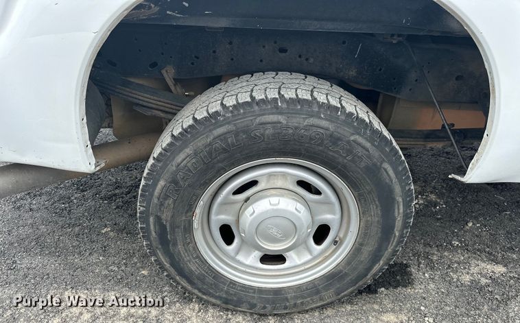 image for item EJ4383 2015 Ford  F250 Super Duty SuperCab pickup truck