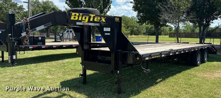 image for item EJ4384 2008 Big Tex 22GN-24BK+5 equipment trailer