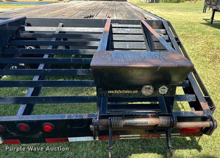 image for item EJ4384 2008 Big Tex 22GN-24BK+5 equipment trailer