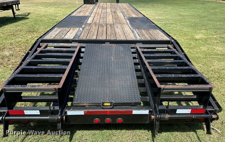 image for item EJ4385 2017 Elite equipment trailer