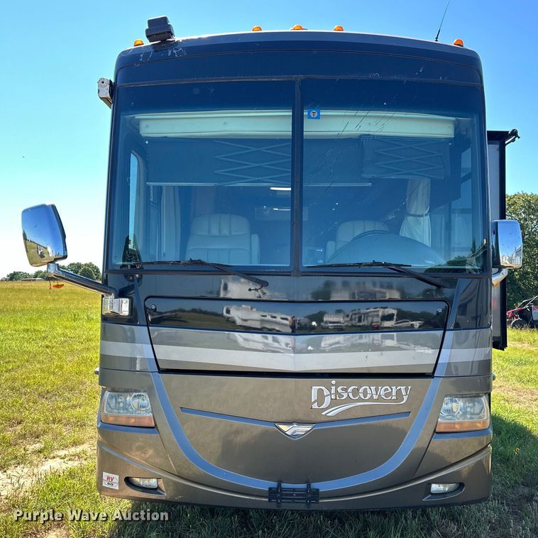 image for item EJ4387 2007 Fleetwood Discovery  RV