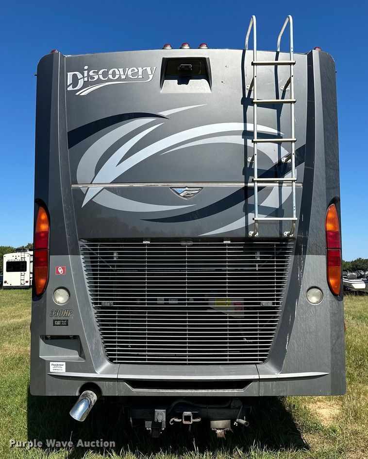 image for item EJ4387 2007 Fleetwood Discovery  RV