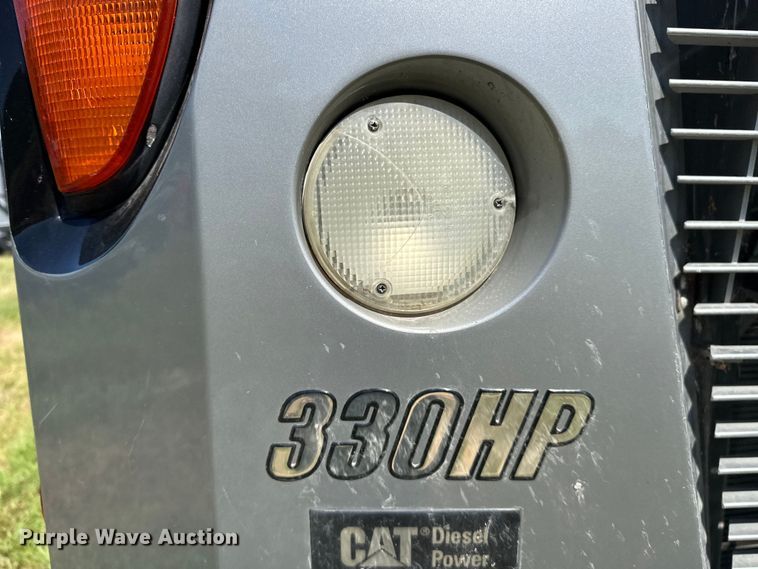 image for item EJ4387 2007 Fleetwood Discovery  RV