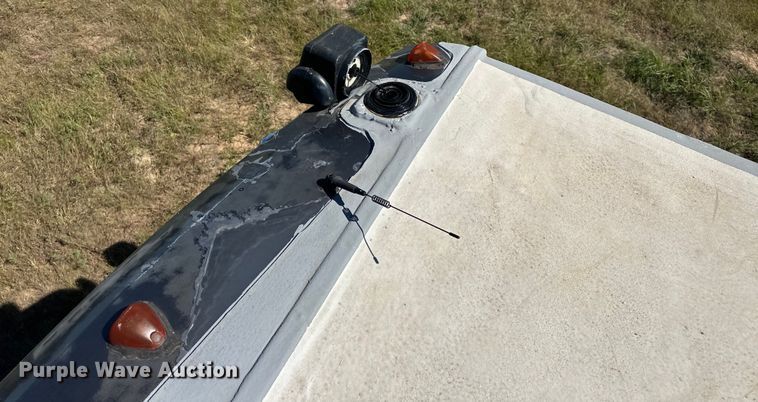 image for item EJ4387 2007 Fleetwood Discovery  RV