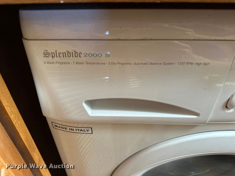 image for item EJ4387 2007 Fleetwood Discovery  RV