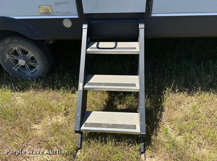 image for item EJ4388 2020 Forrest River  Cherokee Wolf Pack  camper