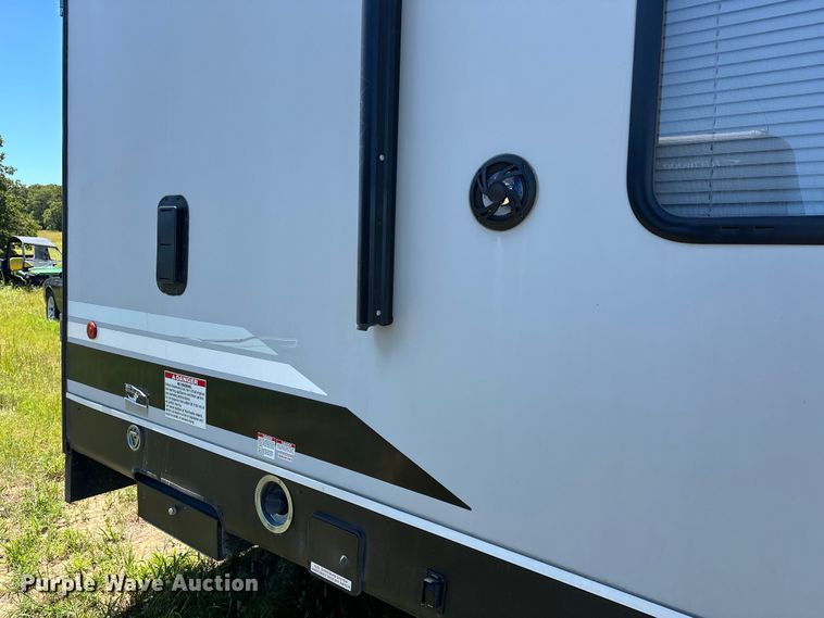 image for item EJ4388 2020 Forrest River  Cherokee Wolf Pack  camper