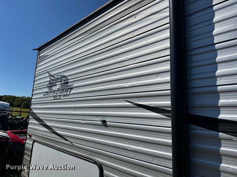 image for item EJ4391 2021 Jayco  284BHS camper