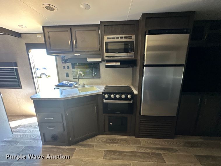 image for item EJ4391 2021 Jayco  284BHS camper