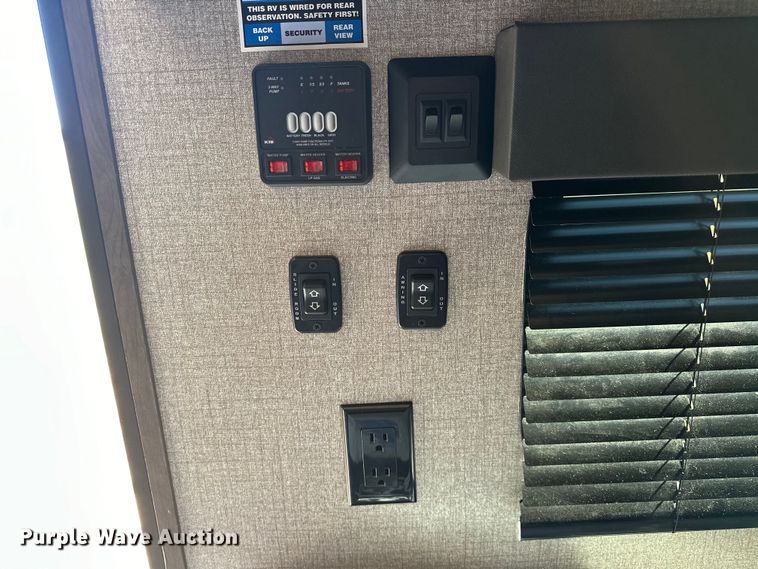 image for item EJ4391 2021 Jayco  284BHS camper