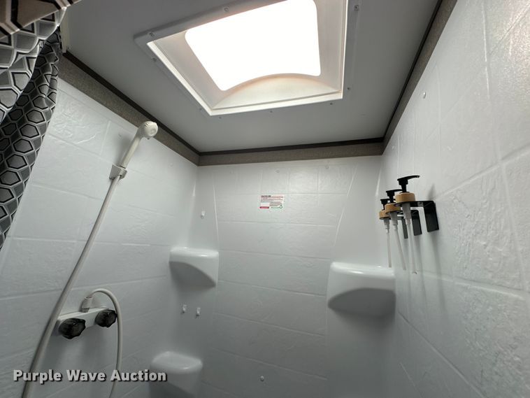 image for item EJ4391 2021 Jayco  284BHS camper