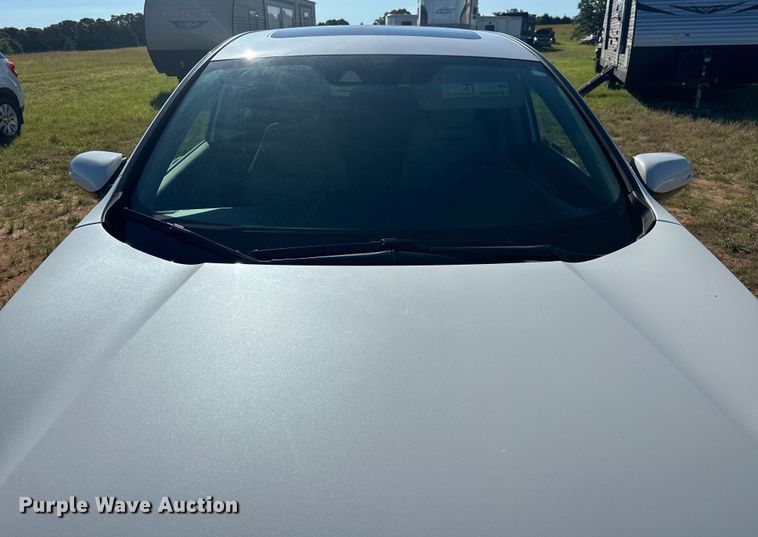 image for item EJ4392 2019 Honda  CR-V SUV