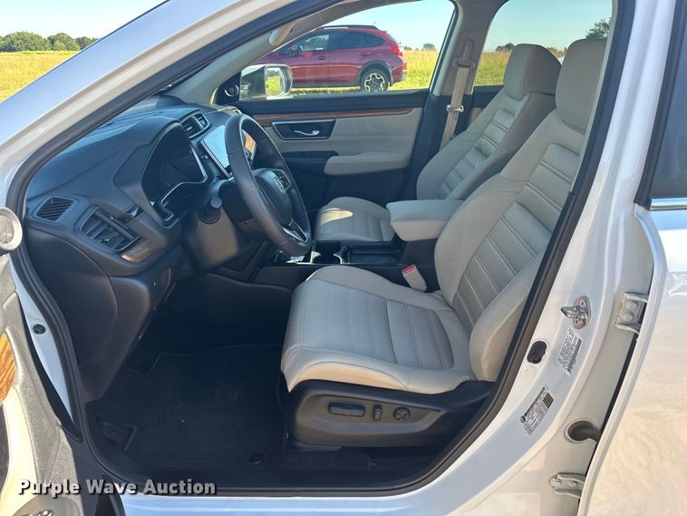 image for item EJ4392 2019 Honda  CR-V SUV