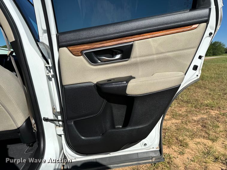 image for item EJ4392 2019 Honda  CR-V SUV