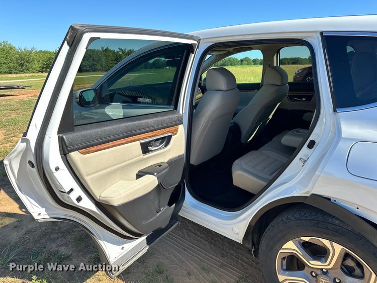 image for item EJ4392 2019 Honda  CR-V SUV