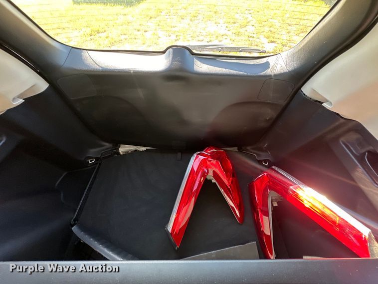 image for item EJ4392 2019 Honda  CR-V SUV