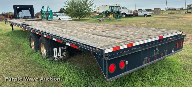 image for item EJ4419 2010 DJ equipment trailer