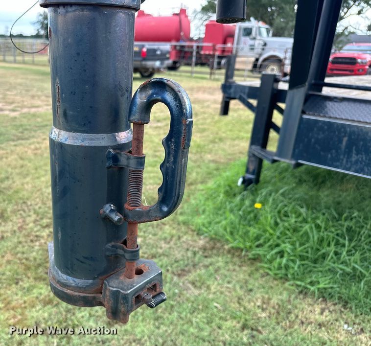 image for item EJ4419 2010 DJ equipment trailer