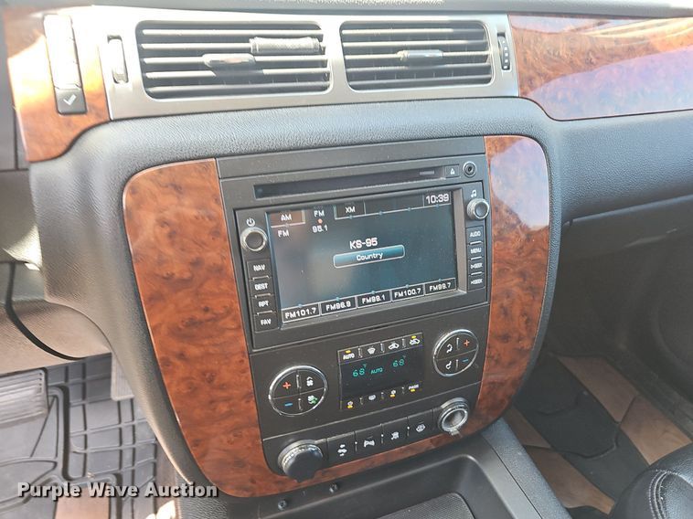 image for item EJ5688 2008 Chevrolet Silverado 1500 Crew Cab pickup truck