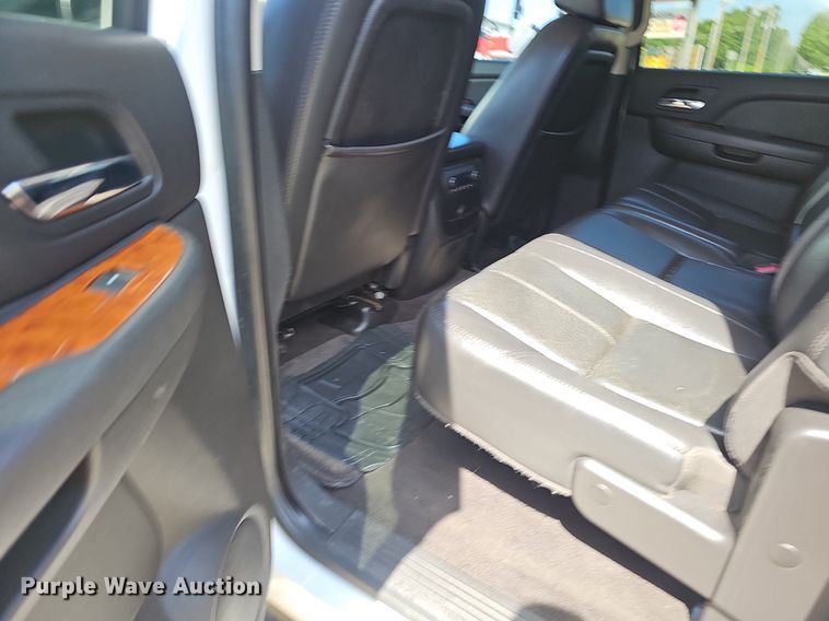 image for item EJ5688 2008 Chevrolet Silverado 1500 Crew Cab pickup truck