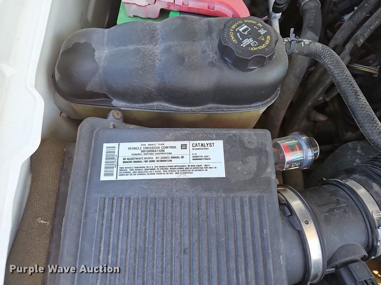 image for item EJ5688 2008 Chevrolet Silverado 1500 Crew Cab pickup truck