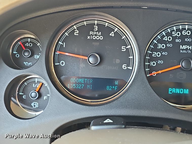 image for item EJ5690 2012 Chevrolet  Avalanche  Crew Cab pickup truck