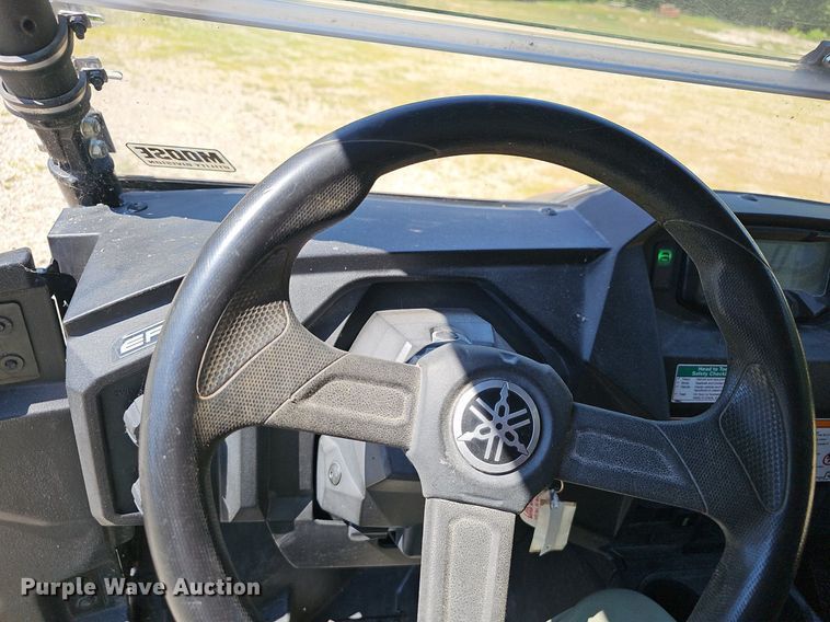 image for item EJ5692 2018 Yamaha  Wolverine X4 utility vehicle