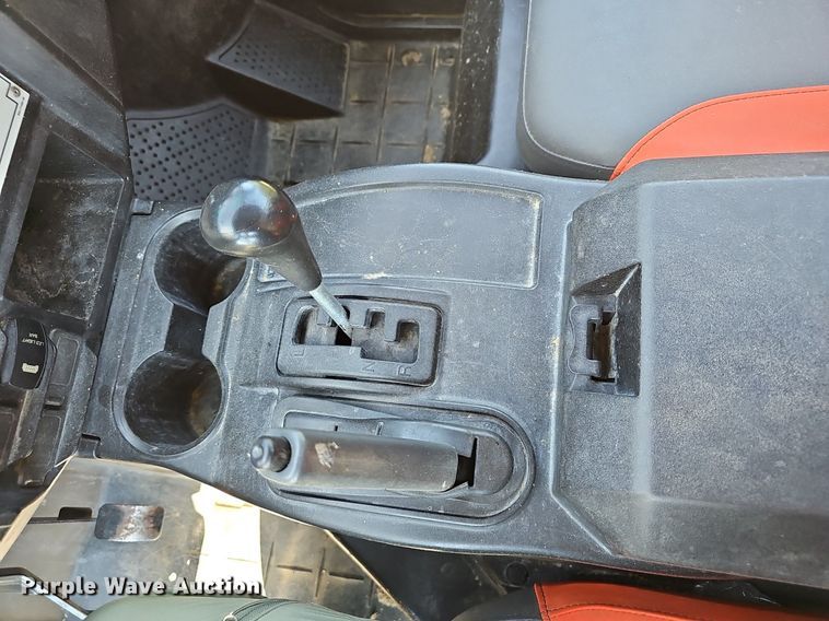 image for item EJ5692 2018 Yamaha  Wolverine X4 utility vehicle